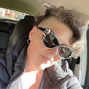 Meet your Posher, Heather